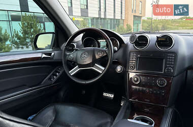 Внедорожник / Кроссовер Mercedes-Benz GL-Class 2010 в 