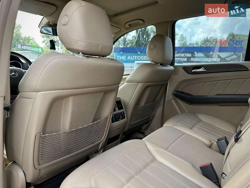 Позашляховик / Кросовер Mercedes-Benz GL-Class 2015 в Києві