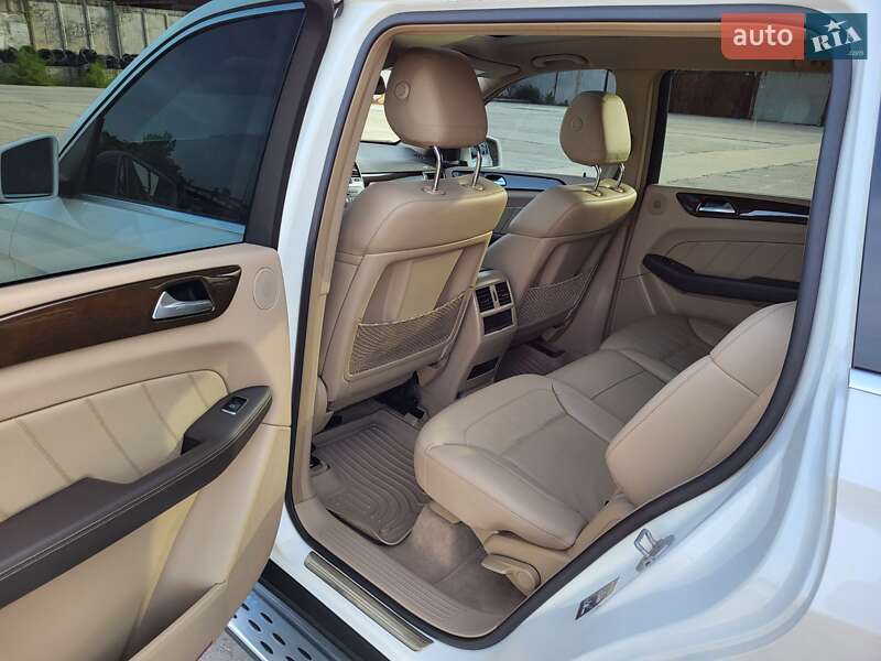Внедорожник / Кроссовер Mercedes-Benz GL-Class 2015 в Запорожье