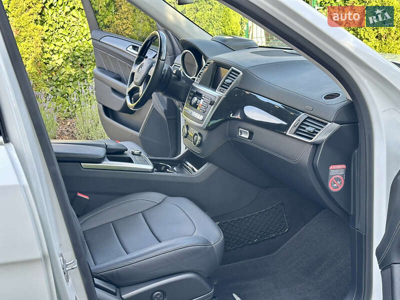 Позашляховик / Кросовер Mercedes-Benz GL-Class 2015 в Одесі