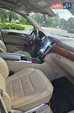 Внедорожник / Кроссовер Mercedes-Benz GL-Class 2013 в 