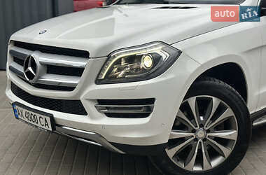 Позашляховик / Кросовер Mercedes-Benz GL-Class 2013 в 