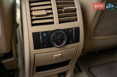 Позашляховик / Кросовер Mercedes-Benz GL-Class 2009 в 