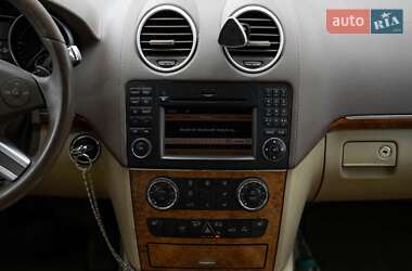 Позашляховик / Кросовер Mercedes-Benz GL-Class 2009 в 