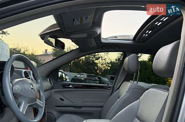 Внедорожник / Кроссовер Mercedes-Benz GL-Class 2012 в 