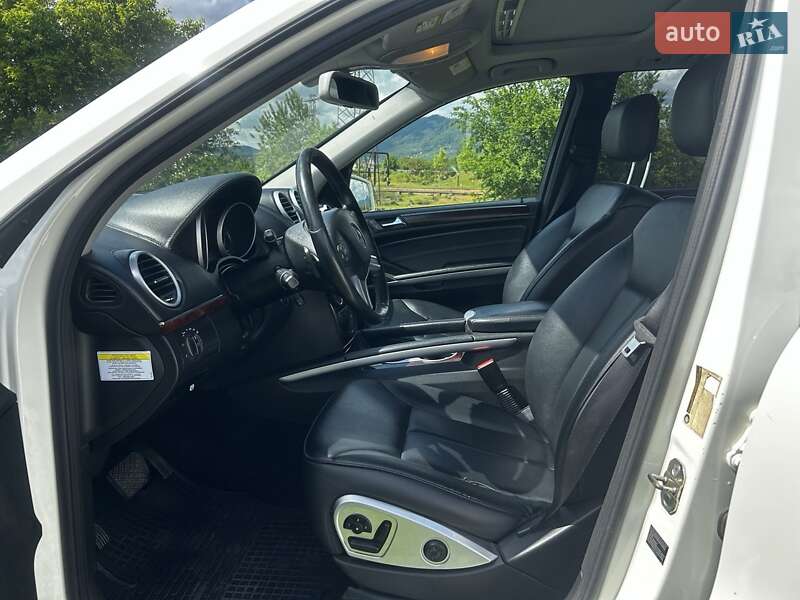 Внедорожник / Кроссовер Mercedes-Benz GL-Class 2012 в Черновцах