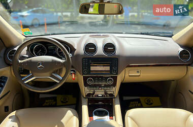 Внедорожник / Кроссовер Mercedes-Benz GL-Class 2011 в 