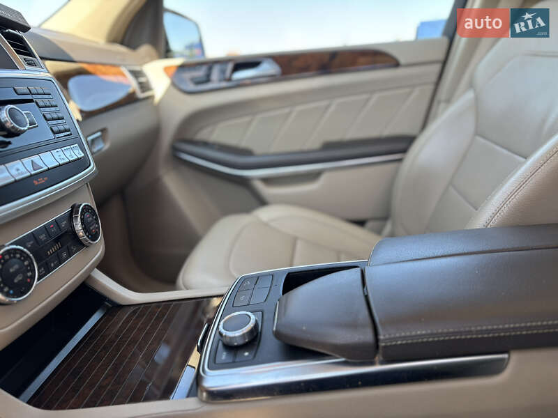 Внедорожник / Кроссовер Mercedes-Benz GL-Class 2014 в Черновцах