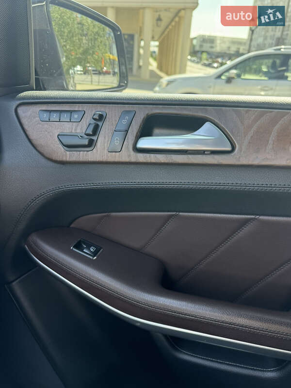 Внедорожник / Кроссовер Mercedes-Benz GL-Class 2013 в Хмельницком