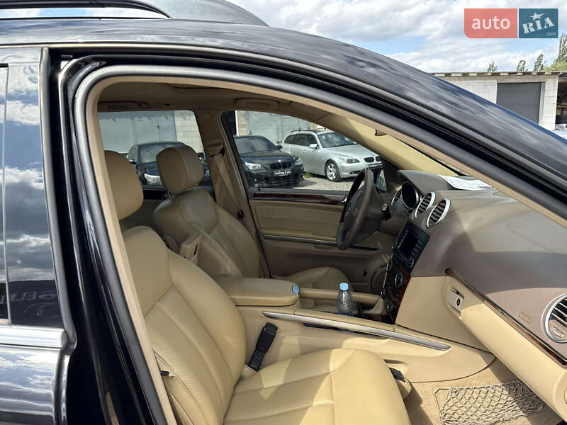 Внедорожник / Кроссовер Mercedes-Benz GL-Class 2006 в Ровно