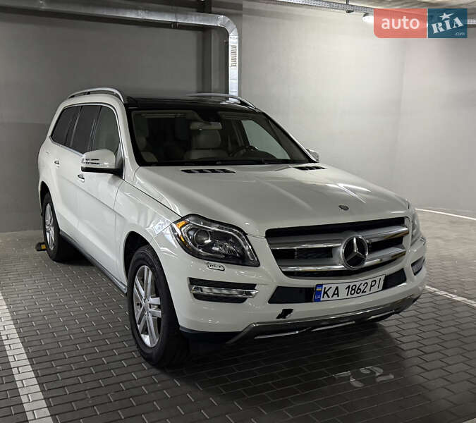 Mercedes-Benz GL-Class 2012