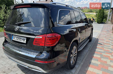 Позашляховик / Кросовер Mercedes-Benz GL-Class 2013 в 