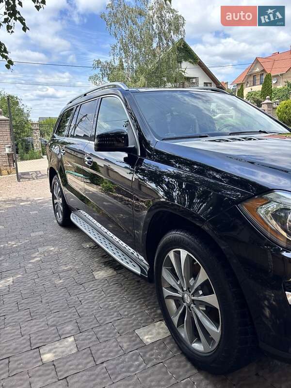 Внедорожник / Кроссовер Mercedes-Benz GL-Class 2012 в Черновцах