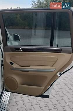 Внедорожник / Кроссовер Mercedes-Benz GL-Class 2011 в 