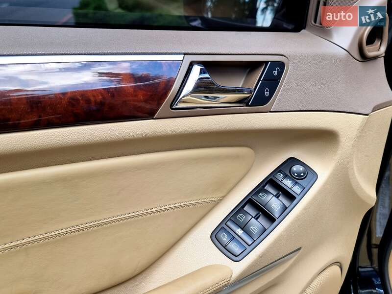 Внедорожник / Кроссовер Mercedes-Benz GL-Class 2008 в Киеве