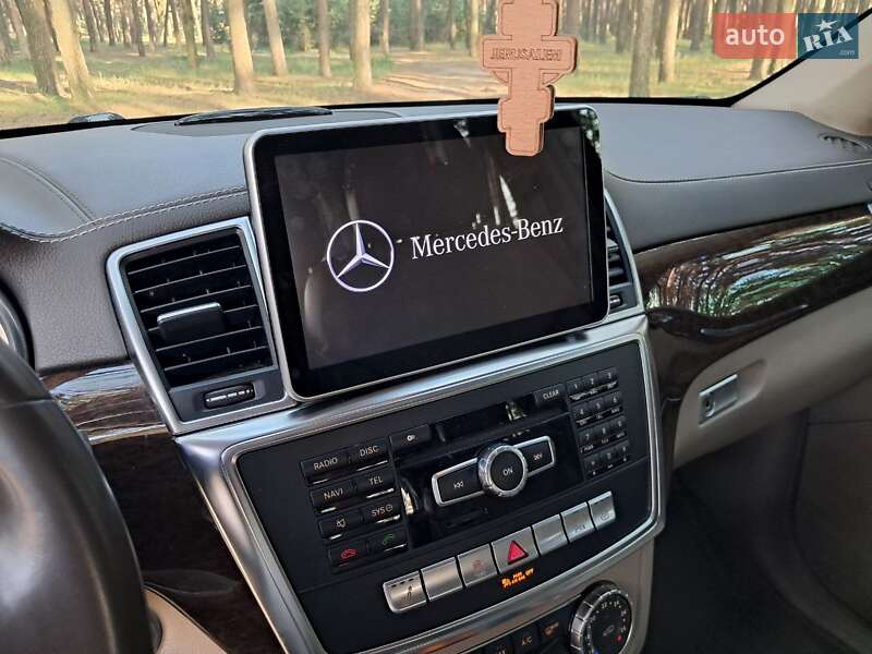 Позашляховик / Кросовер Mercedes-Benz GL-Class 2013 в Сумах
