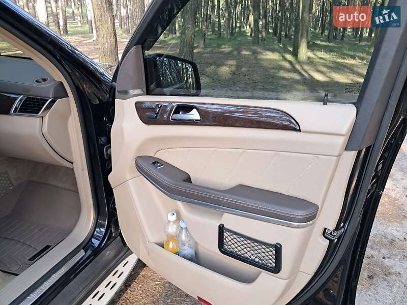 Позашляховик / Кросовер Mercedes-Benz GL-Class 2013 в Сумах