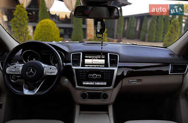 Позашляховик / Кросовер Mercedes-Benz GL-Class 2014 в 