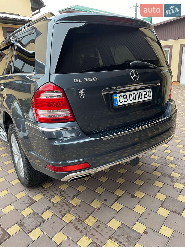 Внедорожник / Кроссовер Mercedes-Benz GL-Class 2010 в Киеве