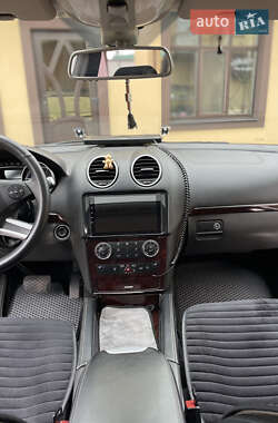 Внедорожник / Кроссовер Mercedes-Benz GL-Class 2010 в 