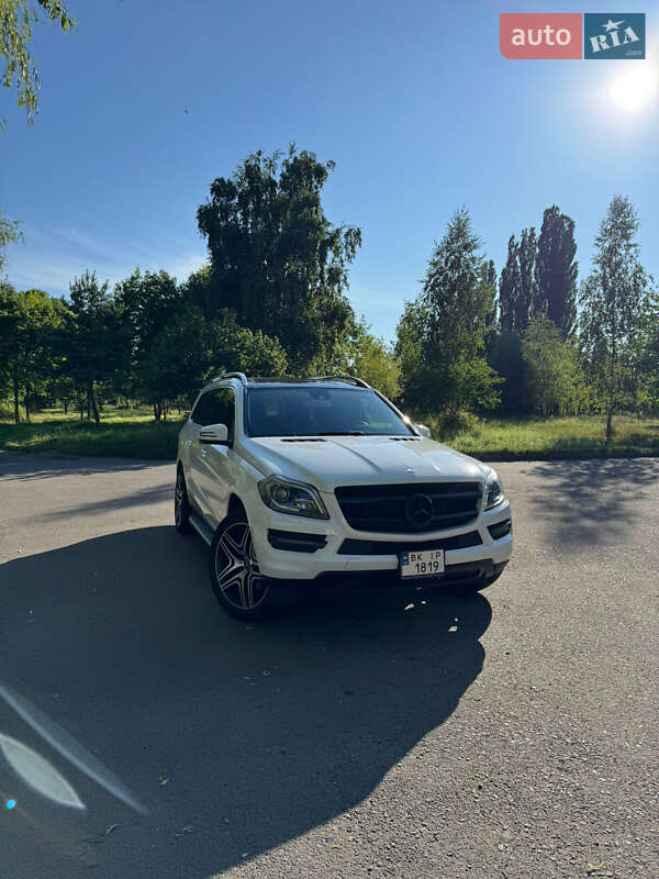 Позашляховик / Кросовер Mercedes-Benz GL-Class 2014 в Рівному