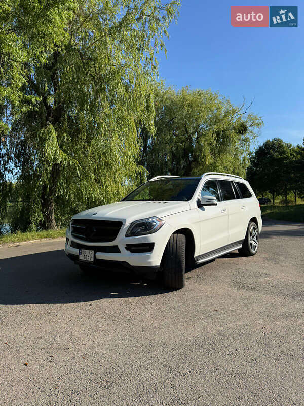 Позашляховик / Кросовер Mercedes-Benz GL-Class 2014 в Рівному