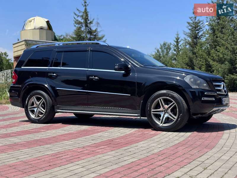 Позашляховик / Кросовер Mercedes-Benz GL-Class 2011 в Запоріжжі
