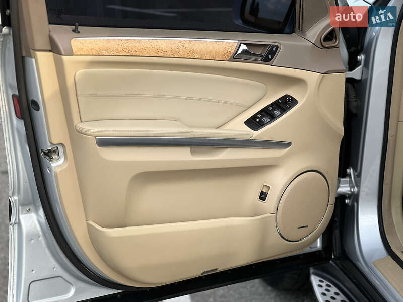 Позашляховик / Кросовер Mercedes-Benz GL-Class 2006 в Києві