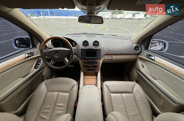 Внедорожник / Кроссовер Mercedes-Benz GL-Class 2006 в 
