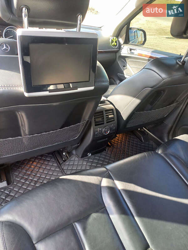 Позашляховик / Кросовер Mercedes-Benz GL-Class 2010 в Димері