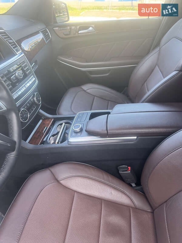 Позашляховик / Кросовер Mercedes-Benz GL-Class 2013 в Лубнах
