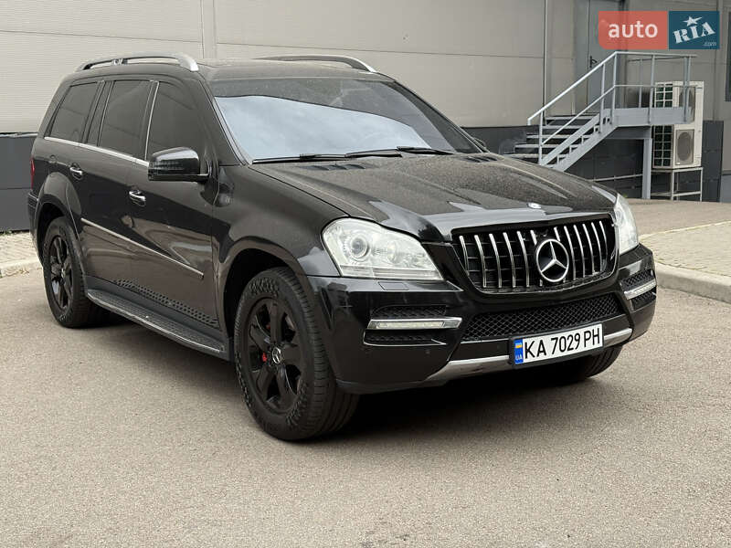 Внедорожник / Кроссовер Mercedes-Benz GL-Class 2011 в Киеве