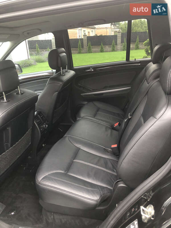 Позашляховик / Кросовер Mercedes-Benz GL-Class 2011 в Рівному