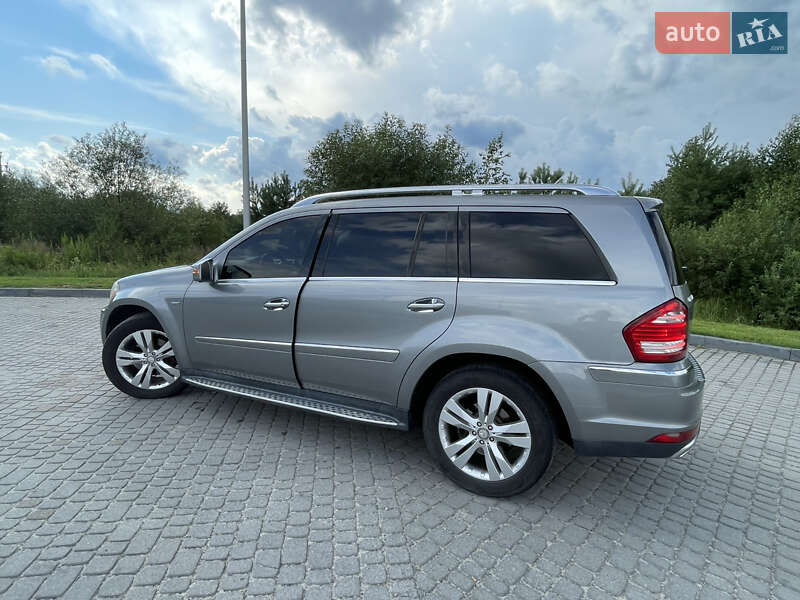 Внедорожник / Кроссовер Mercedes-Benz GL-Class 2011 в Бобрке