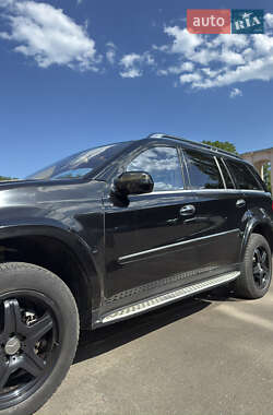 Внедорожник / Кроссовер Mercedes-Benz GL-Class 2010 в 