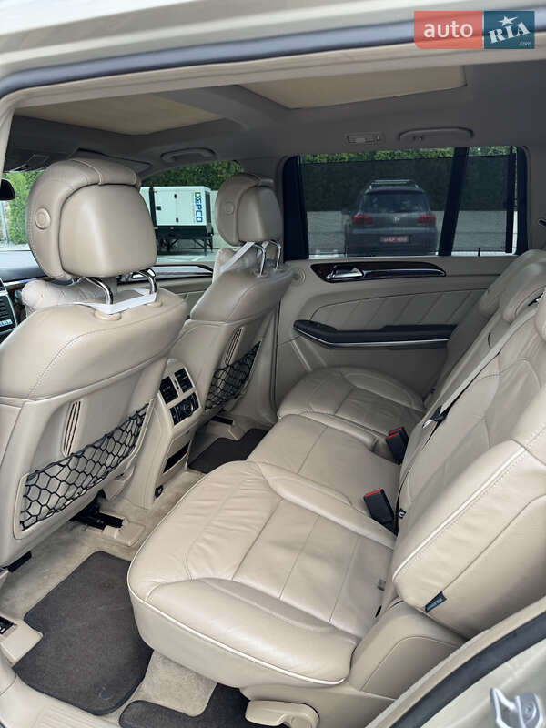 Внедорожник / Кроссовер Mercedes-Benz GL-Class 2012 в Ровно фото 11 Внедорожник / Кроссовер Mercedes-Benz GL-Class 2012 в Ровно