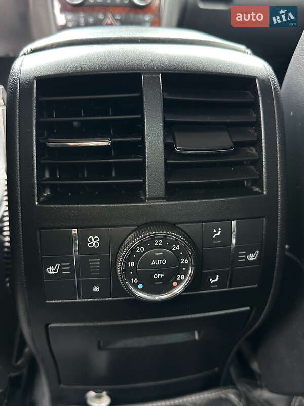 Позашляховик / Кросовер Mercedes-Benz GL-Class 2010 в Рівному