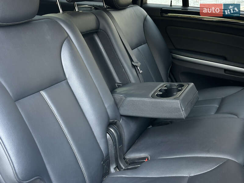 Внедорожник / Кроссовер Mercedes-Benz GL-Class 2011 в Николаеве