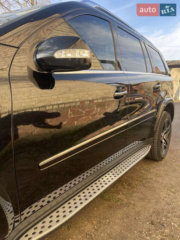 Внедорожник / Кроссовер Mercedes-Benz GL-Class 2007 в Заставной фото 12 Внедорожник / Кроссовер Mercedes-Benz GL-Class 2007 в Заставной