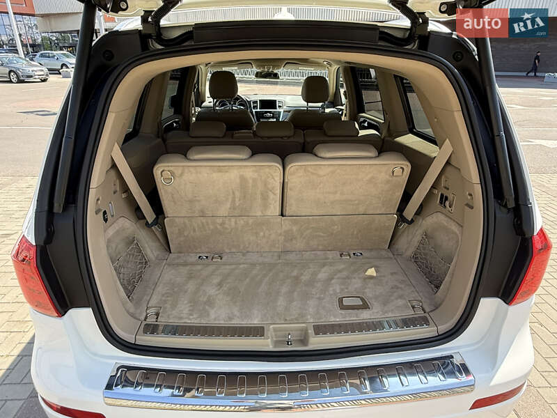 Внедорожник / Кроссовер Mercedes-Benz GL-Class 2014 в Луцке фото 15 Внедорожник / Кроссовер Mercedes-Benz GL-Class 2014 в Луцке