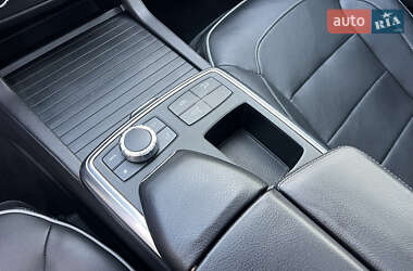 Внедорожник / Кроссовер Mercedes-Benz GL-Class 2012 в 