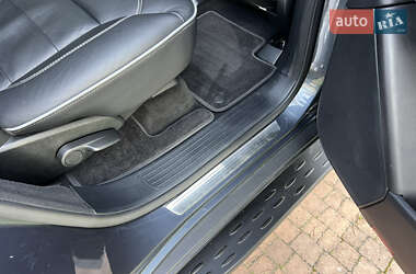 Внедорожник / Кроссовер Mercedes-Benz GL-Class 2012 в 
