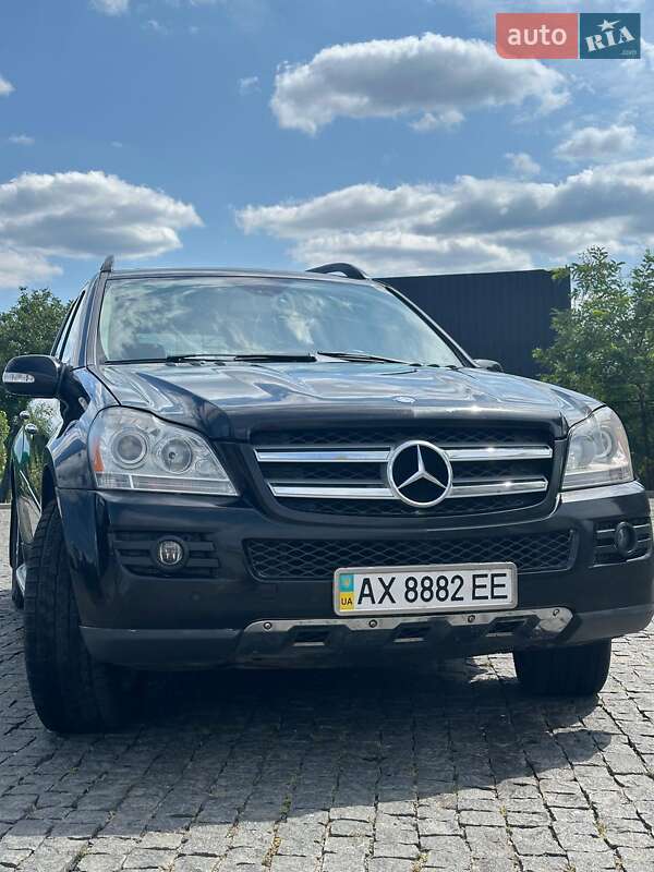 Внедорожник / Кроссовер Mercedes-Benz GL-Class 2006 в 
