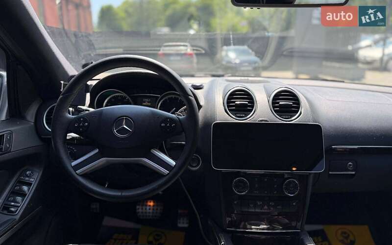 Позашляховик / Кросовер Mercedes-Benz GL-Class 2010 в Чернівцях