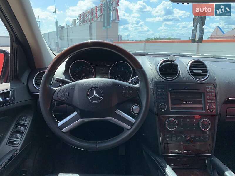 Позашляховик / Кросовер Mercedes-Benz GL-Class 2008 в Києві