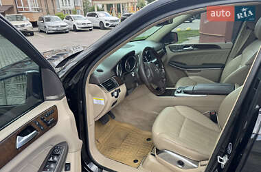Внедорожник / Кроссовер Mercedes-Benz GL-Class 2012 в 