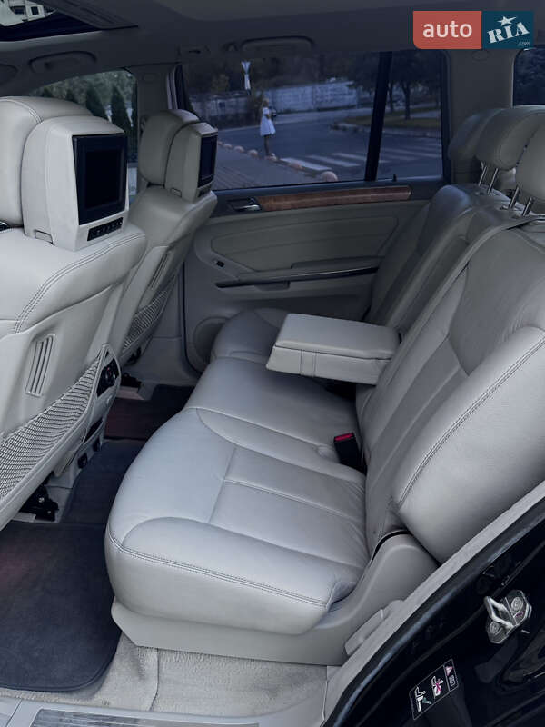 Внедорожник / Кроссовер Mercedes-Benz GL-Class 2006 в Киеве