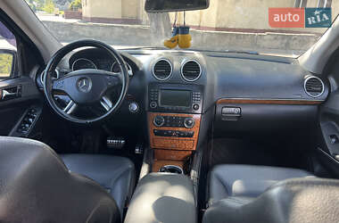 Внедорожник / Кроссовер Mercedes-Benz GL-Class 2008 в 