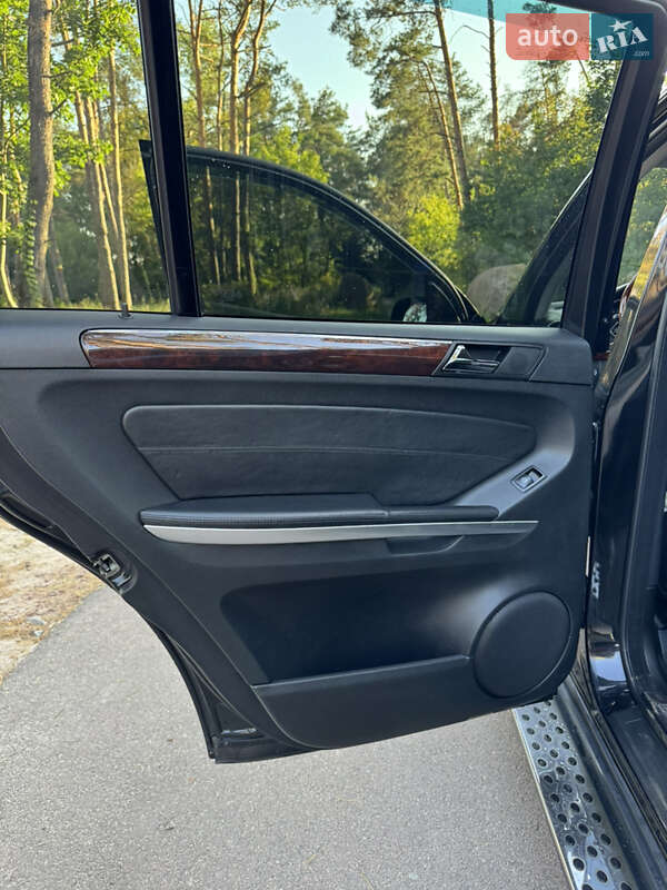 Внедорожник / Кроссовер Mercedes-Benz GL-Class 2006 в Житомире