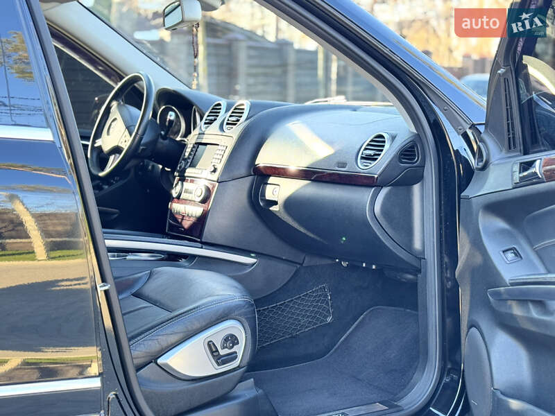 Внедорожник / Кроссовер Mercedes-Benz GL-Class 2007 в Киеве